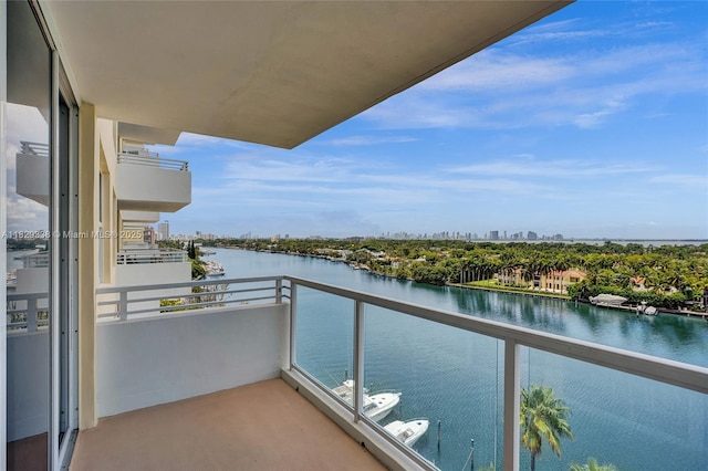 5600 Collins Ave Unit 10L, Miami Beach, FL 33140 - balcony featuring a water view and a city view