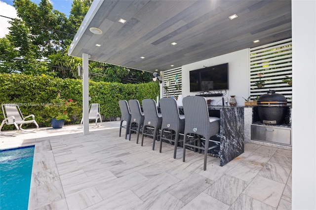 8236 SW 36th St, Miami, FL 33155 - view of patio featuring an outdoor kitchen