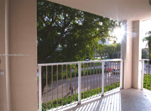 19501 E Country Club Dr Unit 9306, Aventura, FL 33180 - view of balcony