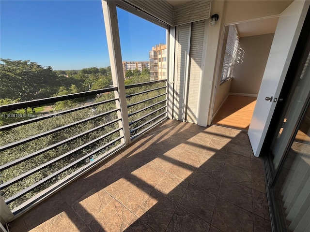 1300 Saint Charles Pl Unit 613, Pembroke Pines, FL 33026 - view of balcony
