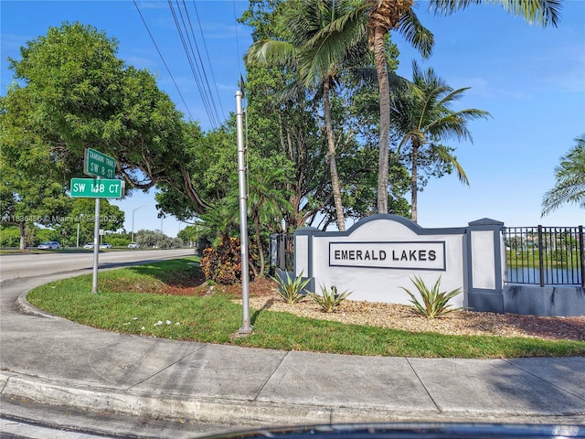14815 SW 9th Ln, Miami, FL 33194 - view of community / neighborhood sign