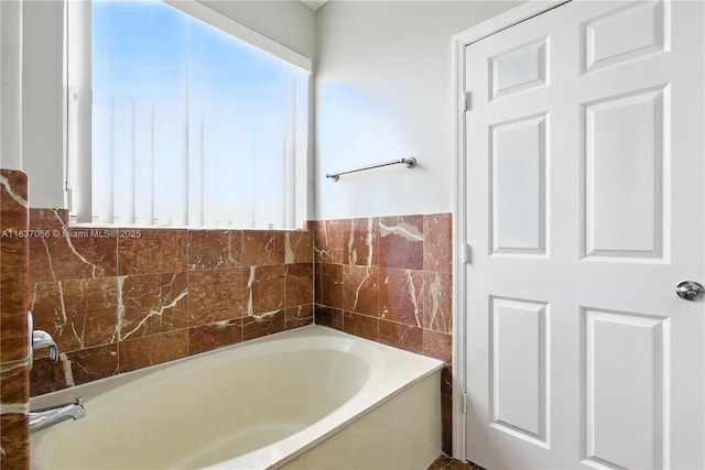 8899 NW 169th Ter, Hialeah, FL 33018 - full bath with a bath