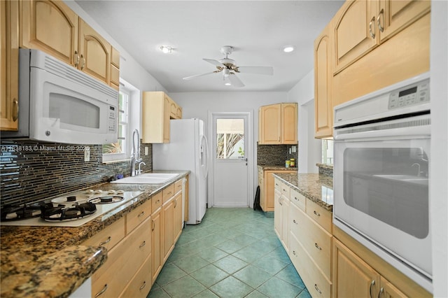 2530 Fillmore St, Hollywood, FL 33020 - photo 20