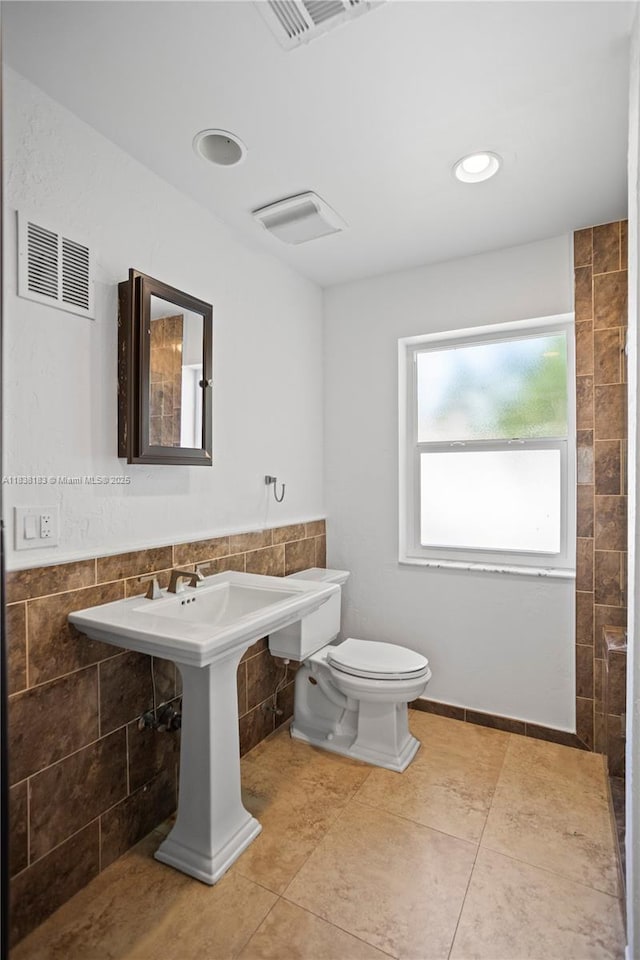 2530 Fillmore St, Hollywood, FL 33020 - photo 29