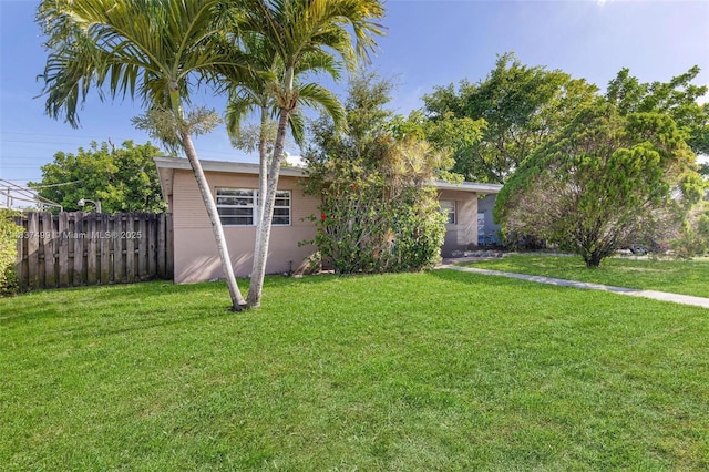 6416 N Grant St, Hollywood, FL 33024 - photo 2