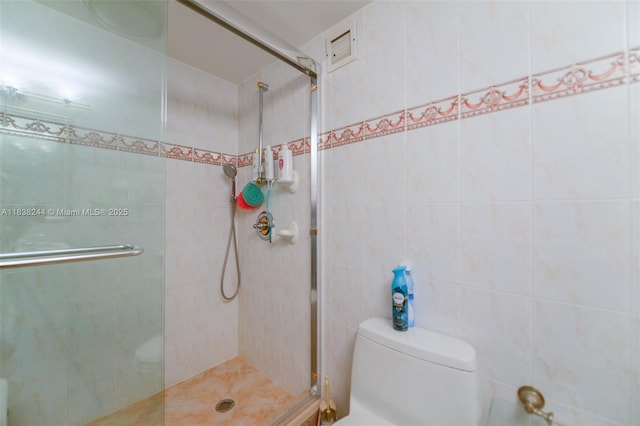 2751 S Ocean Dr Unit 1707S, Hollywood, FL 33019 - bathroom with a shower stall and tile walls