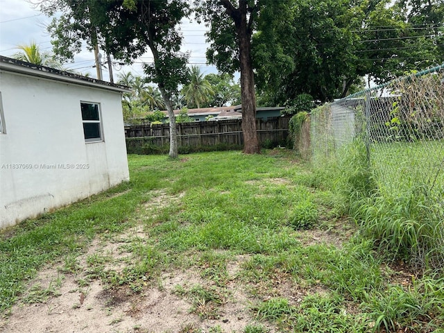 2569 NW 61st Ave, Margate, FL 33063 - view of yard