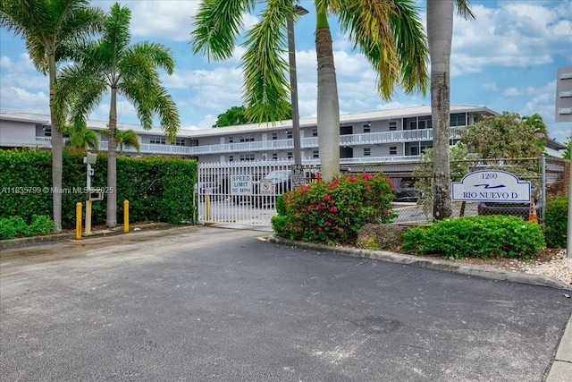 1200 SW 12th St Unit 214, Fort Lauderdale, FL 33315 - view of building exterior