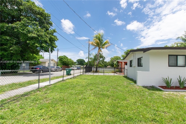 1896 NW 66th St, Miami, FL 33147 - view of yard