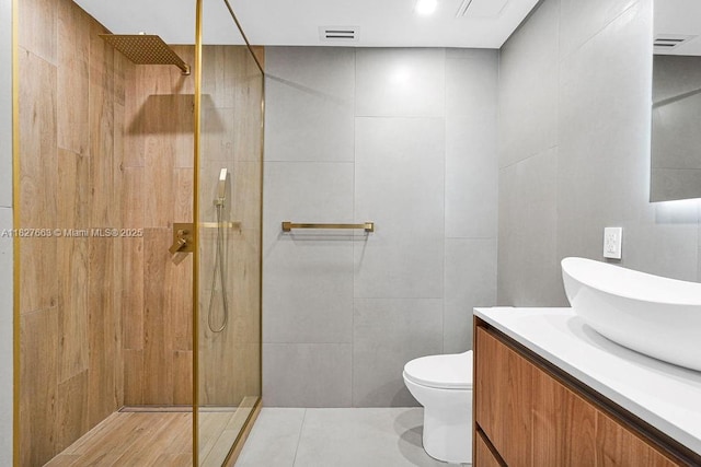 10746 Charleston Pl, Cooper City, FL 33026 - bathroom with vanity, a walk in shower, and tile walls