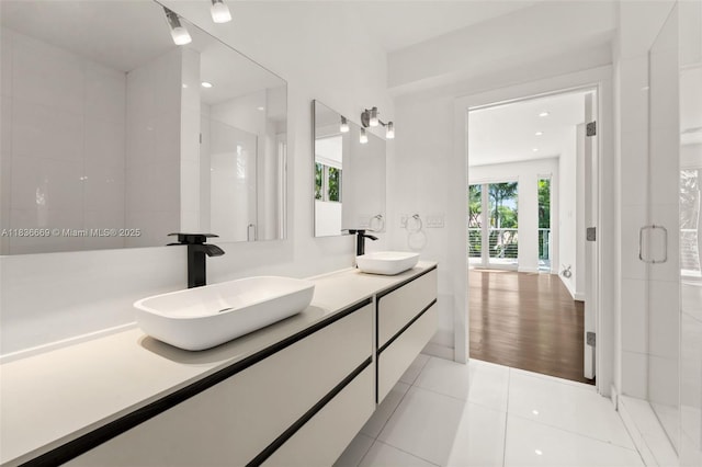 5625 N Bay Rd, Miami Beach, FL 33140 - photo 28
