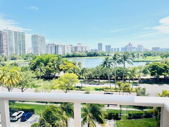 3675 N Country Club Dr Unit 708, Aventura, FL 33180 - photo 5
