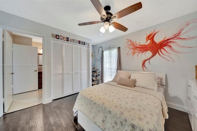 15281 Wilshire Ct, Pembroke Pines, FL 33027 - bedroom featuring a closet, dark wood-style flooring, and a ceiling fan