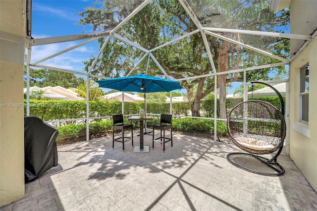 15281 Wilshire Ct, Pembroke Pines, FL 33027 - view of patio with grilling area and glass enclosure