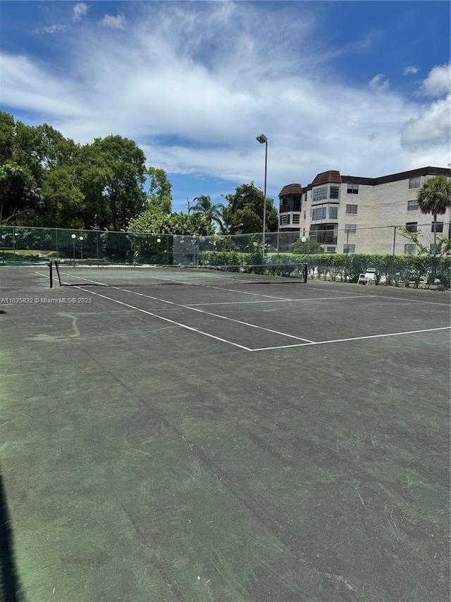 7480 NW 17th St Unit 103, Plantation, FL 33313 - view of tennis court