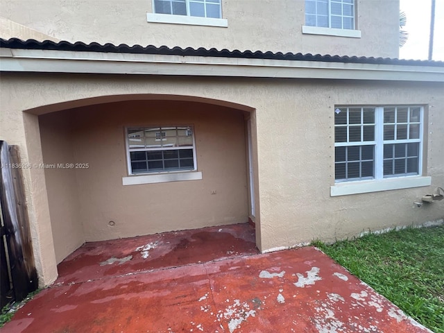 6865 SW 158th Pl, Miami, FL 33193 - view of side of home with stucco siding