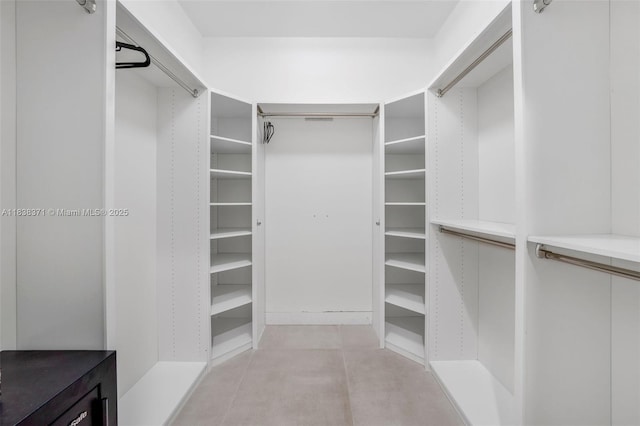 14832 SW 39th Ter, Miami, FL 33185 - view of walk in closet