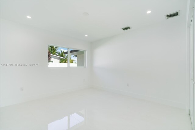 9800 SW 159th St, Miami, FL 33157 - unfurnished room with recessed lighting and baseboards