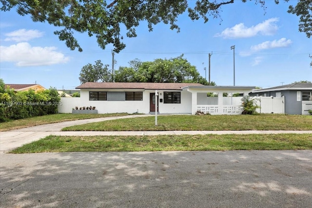 6424 Pierce St, Hollywood, FL 33024 - ranch-style home featuring stucco siding