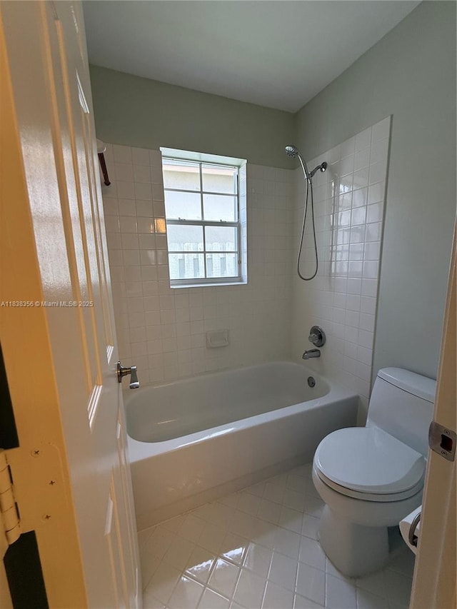794 Lake Blvd, Weston, FL 33326 - full bath featuring tile patterned floors and shower / washtub combination
