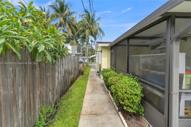 1900 N 31st Ave, Hollywood, FL 33021 - view of yard