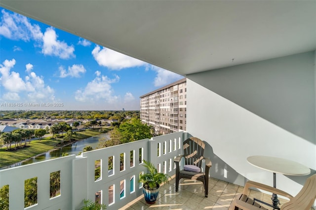 4001 Hillcrest Dr Unit 812, Hollywood, FL 33021 - balcony featuring a water view