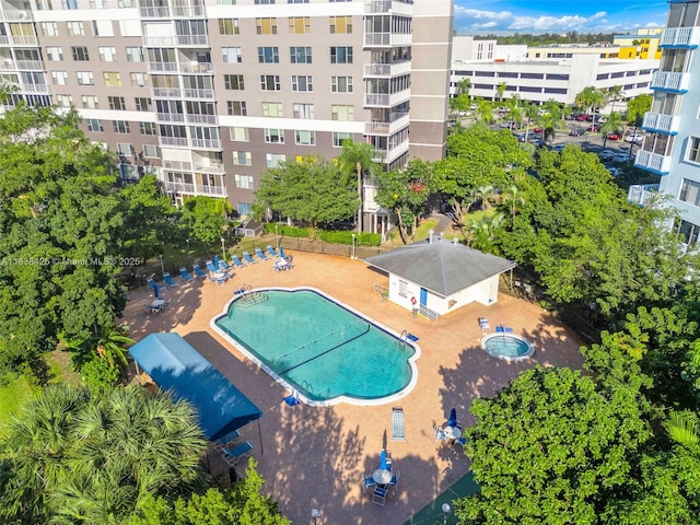 4001 Hillcrest Dr Unit 812, Hollywood, FL 33021 - community pool with a patio