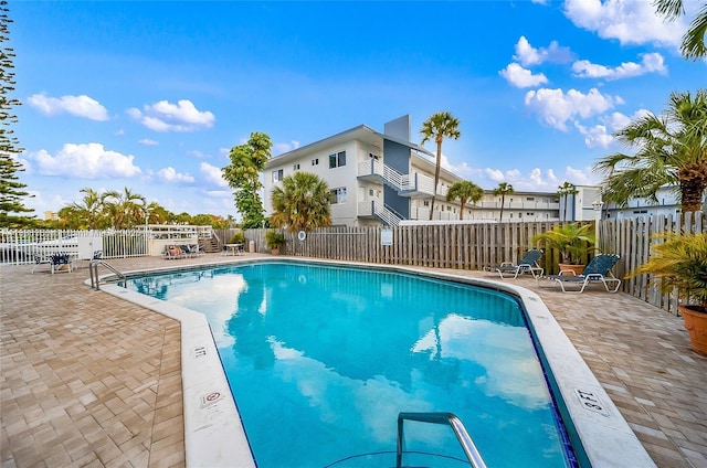13155 Ixora Ct Unit 1105, North Miami, FL 33181 - community pool with a patio area