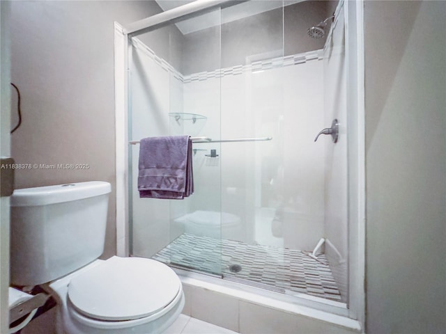 2880 S Carambola Cir S Unit 2071, Coconut Creek, FL 33066 - bathroom featuring a shower stall