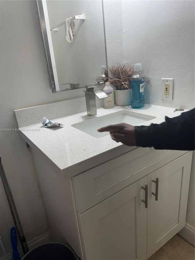 3610 NW 21st St Unit 413, Lauderdale Lakes, FL 33311 - bathroom featuring vanity