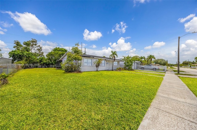 3300 NW 211th St, Miami Gardens, FL 33056 - view of yard
