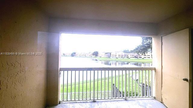 5200 NW 31st Ave Unit 217, Fort Lauderdale, FL 33309 - balcony with a water view