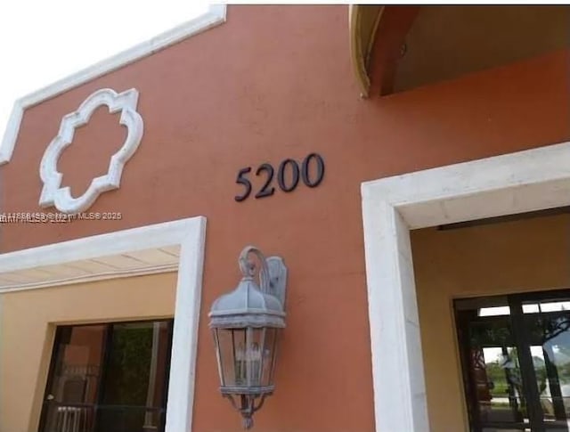 5200 NW 31st Ave Unit 217, Fort Lauderdale, FL 33309 - exterior view of stucco siding