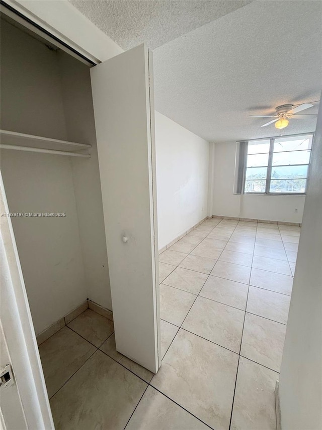 15600 NW 7th Ave Unit 807, Miami, FL 33169 - view of closet