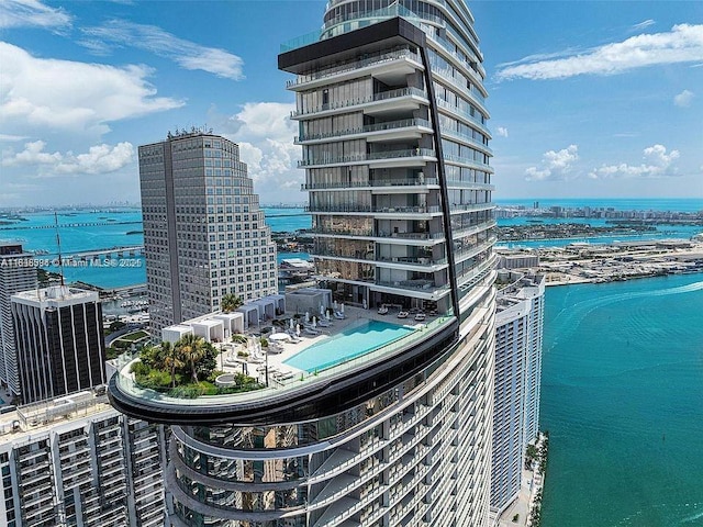 300 Biscayne Blvd Way Unit 4707, Miami, FL 33131 - view of property featuring a water view and a view of city