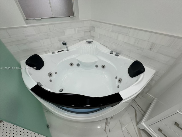 1470 Sweetbay Way, Hollywood, FL 33019 - bathroom featuring a jetted tub