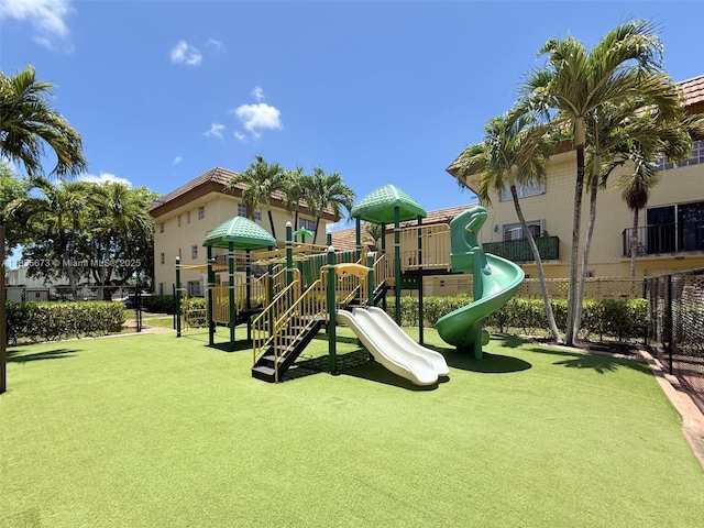 8650 SW 109th Ave Unit 3-112, Miami, FL 33173 - view of community play area