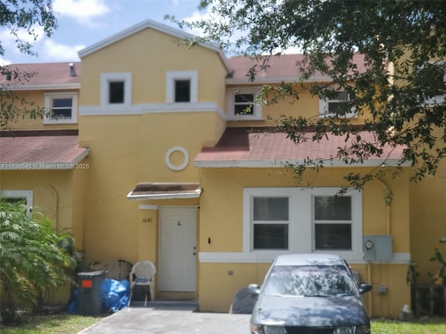 1640 NE 5th St, Homestead, FL 33033 - mediterranean / spanish house with stucco siding