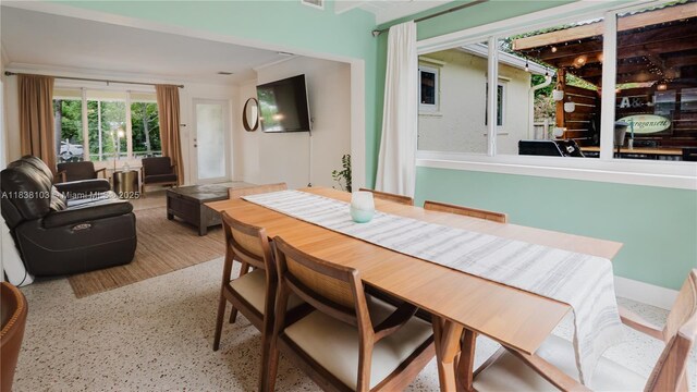 1112 N 31st Ave, Hollywood, FL 33021 - dining room featuring speckled floor