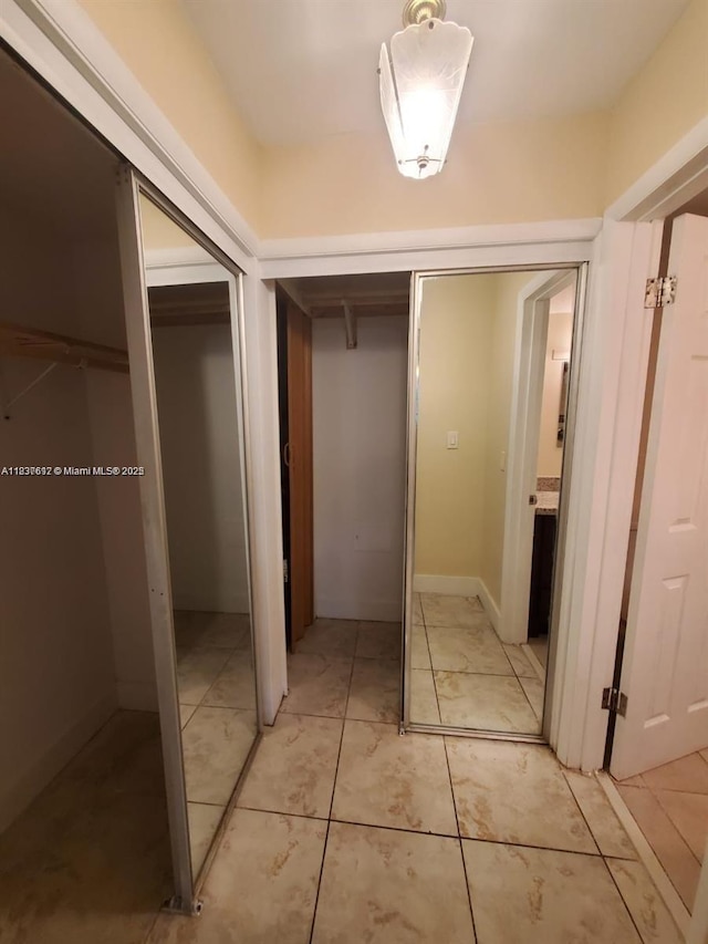 1450 NE 191st St Unit 106, Miami, FL 33179 - view of hall
