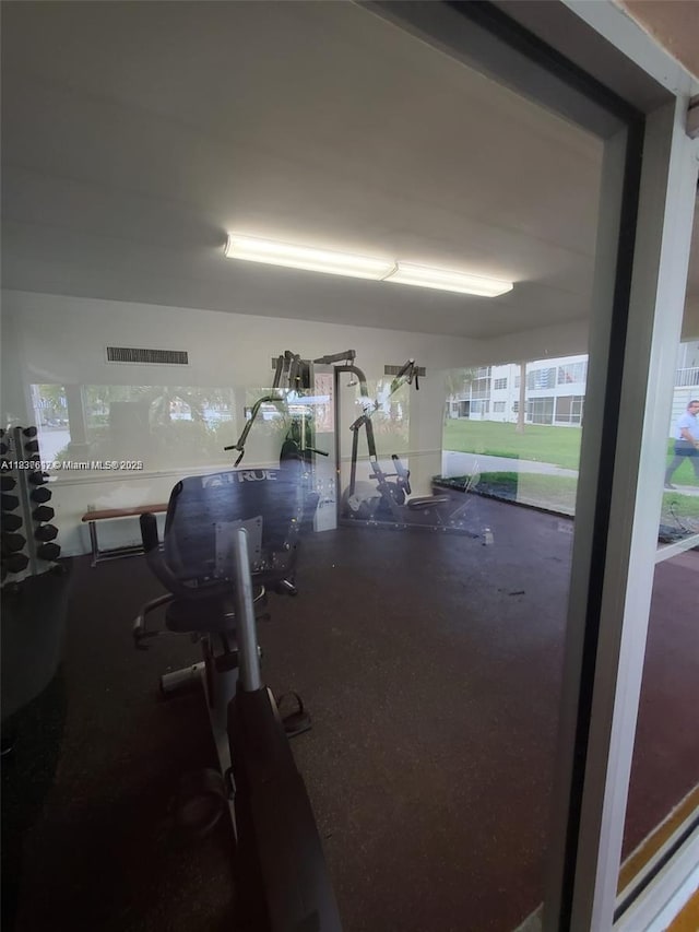 1450 NE 191st St Unit 106, Miami, FL 33179 - view of exercise room
