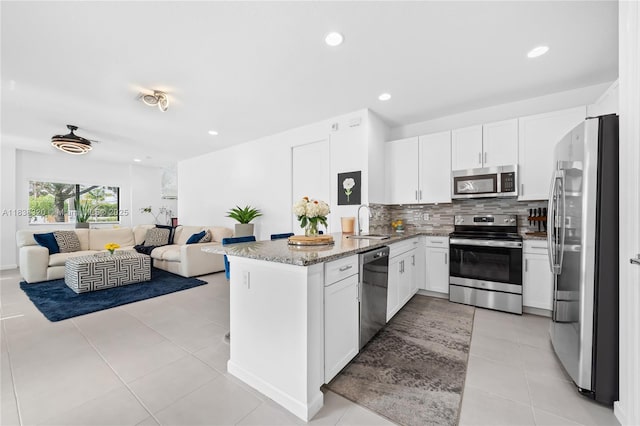 2184 NW 6th St, Fort Lauderdale, FL 33311 - photo 1