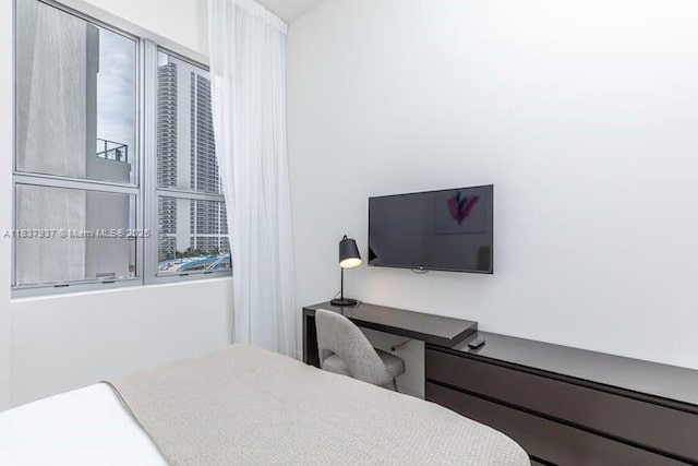 4010 S Ocean Dr Unit T3501, Hollywood, FL 33019 - bedroom featuring an office area
