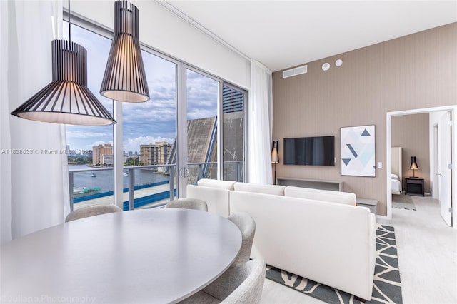 4010 S Ocean Dr Unit R409, Hollywood, FL 33019 - view of living area
