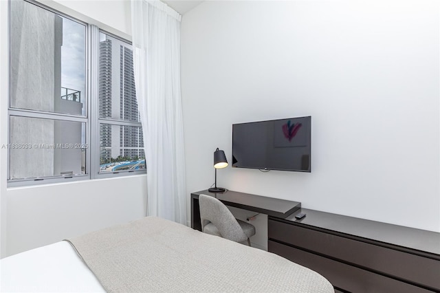 4010 S Ocean Dr Unit R409, Hollywood, FL 33019 - bedroom with an office area
