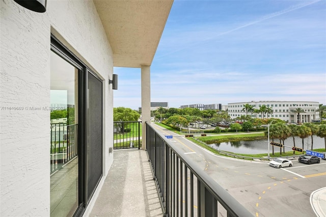 8167 NW 41st St Unit E-406, Doral, FL 33166 - balcony featuring a water view