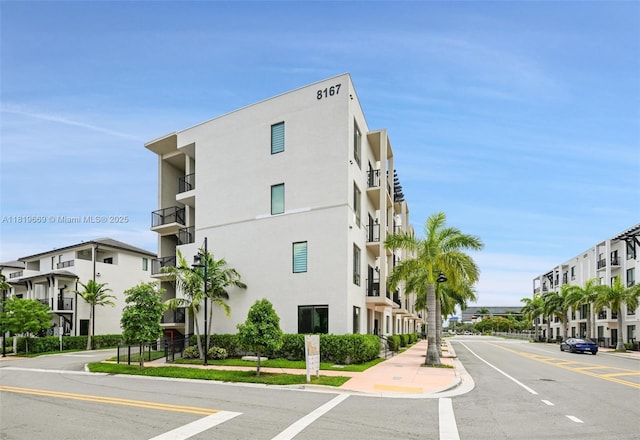 8167 NW 41st St Unit E-406, Doral, FL 33166 - view of apartment building / complex