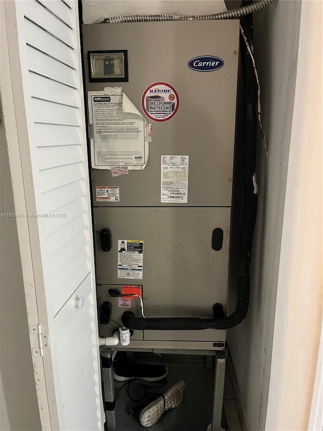 15924 SW 306th Ter, Homestead, FL 33033 - utilities featuring heating unit