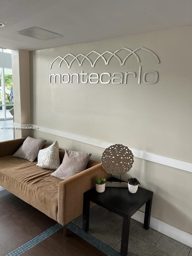 498 NW 165th St Rd Unit D-407, Miami, FL 33169 - view of living area