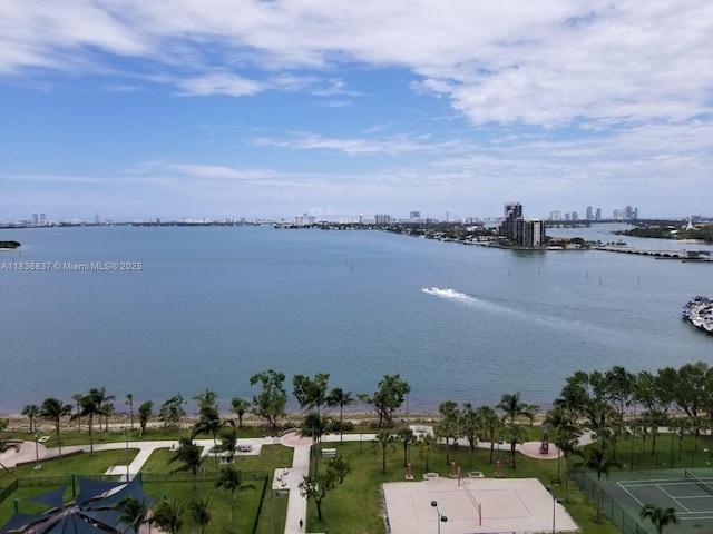 488 NE 18th St Unit 509, Miami, FL 33132 - water view featuring city skyline